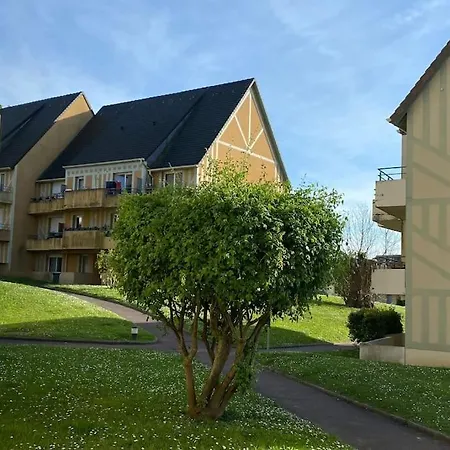 Domaine Du Yearling 아파트 *